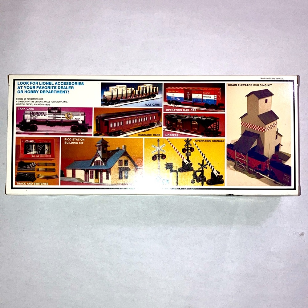 Lionel 6-9672 Mickey Mouse 50th Anniversary Hi-Cube Boxcar - NEW - Picture 5 of 10